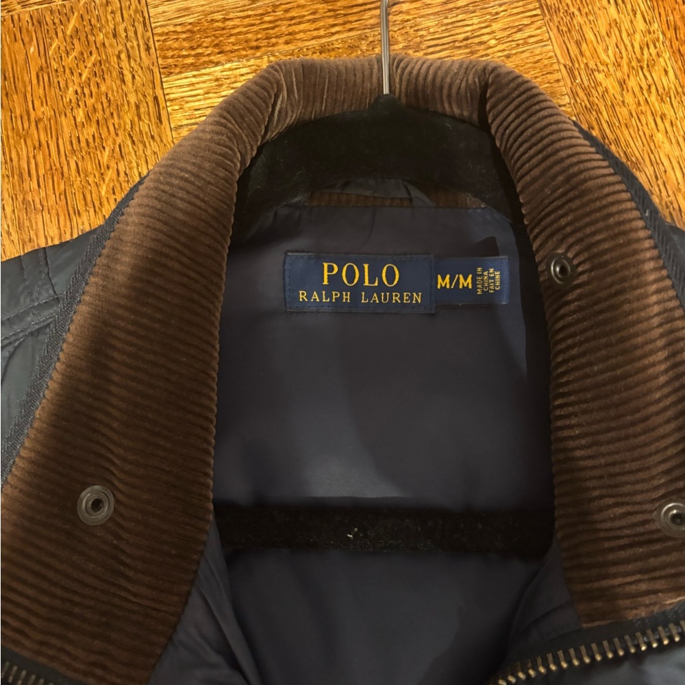 Ralph Lauren Men's Quilted Blue Vest - Picture 4 of 12